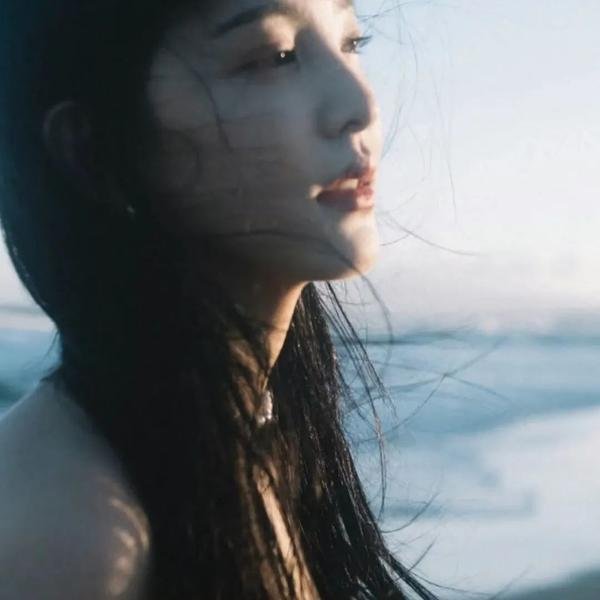 兰闺飞尸